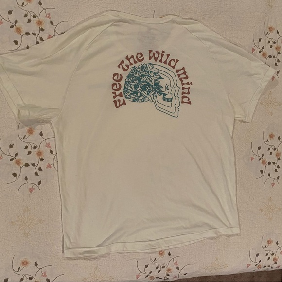 Territory Run Co All Day trail running T shirt; like new never worn XL - Picture 2 of 2